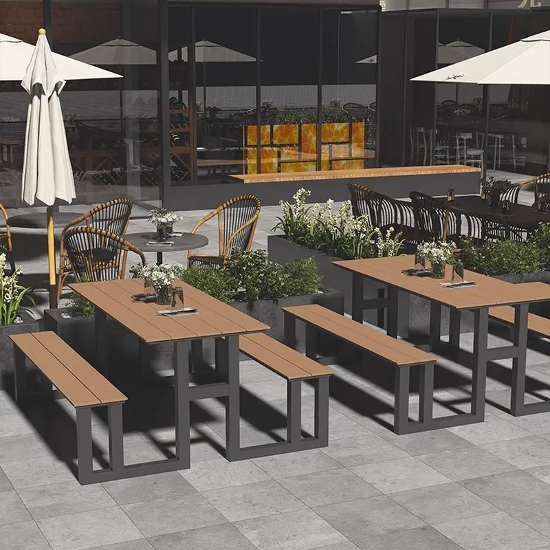 Outdoor Furniture One Piece - طقم طاولة وكراسي حديدية مصنوعة يدويًا