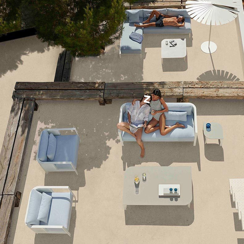 طاولات وكراسي أريكة خارجية من  - مراجعة Outdoor Furniture In Sale وسعره