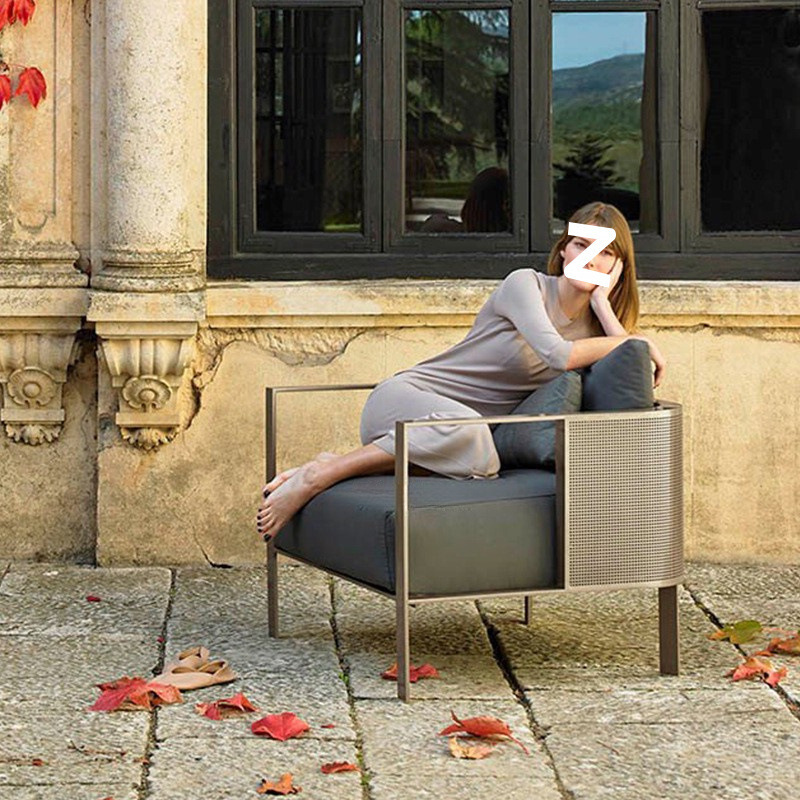 طاولات وكراسي أريكة خارجية من  - مراجعة Outdoor Furniture In Sale وسعره